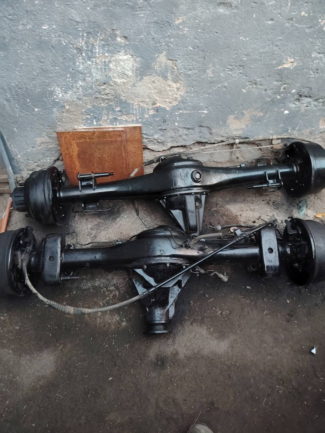 Yugo trasero Hyundai Porter y Kia Frontier 2013-2023